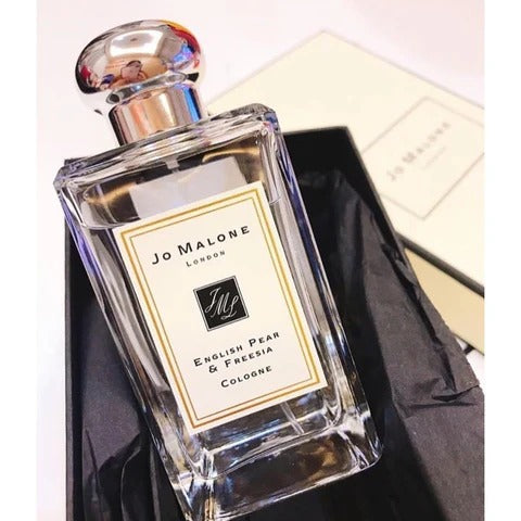 JO MALONE LONDON Limited Edition English Pear & Freesia Cologne