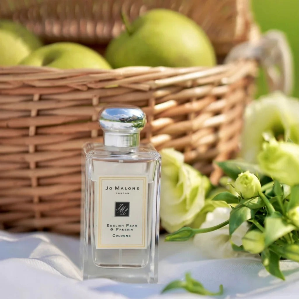 JO MALONE LONDON Limited Edition English Pear & Freesia Cologne